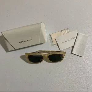 Michael Kors | Accessories | Michael Kors Stowe Rectangle  display picture 2